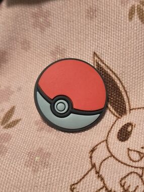 Poké Ball Croc Charm Pokémon Classic Red White Trainer Shoe Charm